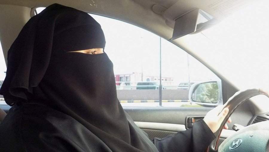 Ženama u Saudijskoj Arabiji dozvoljeno da voze automobile
